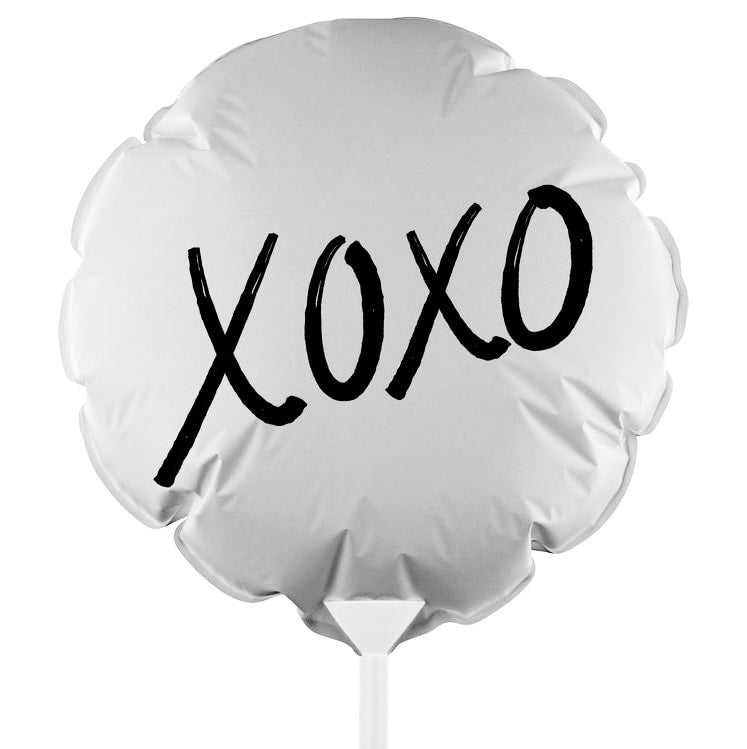 XOXO Balloon (W&B)